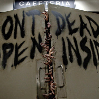 AMC The Walking Dead - Urban Escape : l'escape game outdoor apocalyptique officiel à Paris