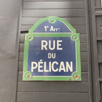 Pourquoi la rue du Poil-au-Con s’appelle aujourd’hui rue du Pélican à Paris ?