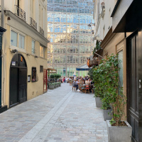 Pourquoi la rue du Poil-au-Con s’appelle aujourd’hui rue du Pélican à Paris ?