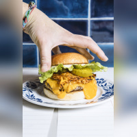 Birdy Hamburgers, le nouveau spot qui révolutionne la consommation du burger