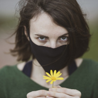 Covid : qu'est-ce que la phantosmie, séquelle du coronavirus qu'expérimentent d'anciens malades ? 