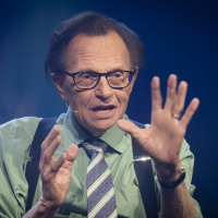 Décès de Larry King, journaliste et animateur américain