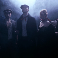 Apaches de Paris, l'expérience immersive dans un bar au Café Grévin