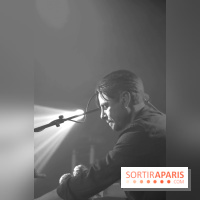 Low Roar en concert au Badaboum