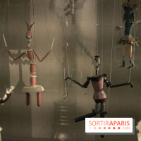 Exposition DADA au Musée de l'Orangerie - marionnettes pour Le Roi Cerf, Mel Myland et Sabine Gysin d'après Sophie Taeuber (1918), 1993