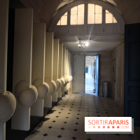 Un monde de plis à la chapelle Expiatoire