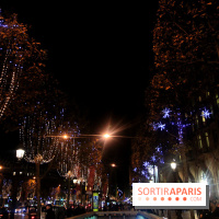 Illuminations des Champs Elysées 2017 avec Lily Rose Depp