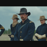 HOSTILES, les photos officielles