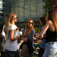 Rooftop Meetic - Events gratuits pour se rencontrer à la Défense