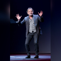 Christophe Alévêque revient bien sûr au Théâtre du Rond-Point
