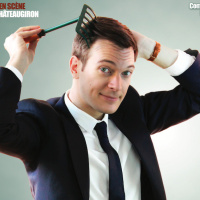 Clément Gaucher ratisse large : seul en scène à la Comédie des 3 Bornes