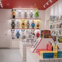 Artoyz ouvre une nouvelle adresse parisienne pour les collectionneurs de jouets alternatifs