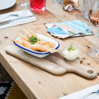 Polpo Plage - Croustillants de gambas au basilic et Côte de Provence