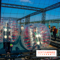 Animation de Bubble Foot sur la Tour Montparnasse
