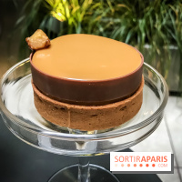 Tea-time Hotel Duo by Kevin Lacote