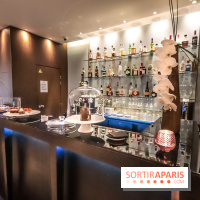 Tea-time Hotel Duo by Kevin Lacote