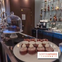 Tea-time Hotel Duo by Kevin Lacote