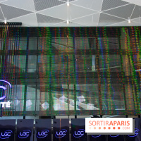 Claude Lévêque installe une œuvre à l'UGC Velizy