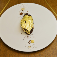 Le Sergent Recruteur - Chocolat à l'infusion de gingembre, sorbet cacao et citron vert sous un voile d'or