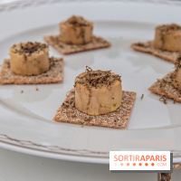 La Bûche de Noël et créations de Noël au Peninsula 2019 et galette des rois 2020