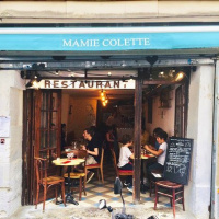 Mamie Colette Montmartre