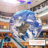 Gaïa de Luke Jerram à Beaugrenelle