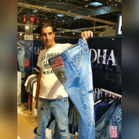 Who's Next 2009 - Belle prise chez Little Buddha jeans !