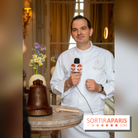 La cloche de Pâques 2022 de l'hôtel de Crillon