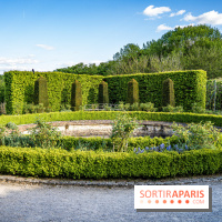 Le Château de Breteuil, ses jardins remarquables et contes de Perrault 