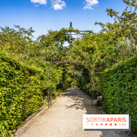 Le Château de Breteuil, ses jardins remarquables et contes de Perrault 