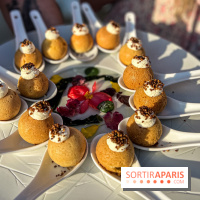 Le bar en Rooftop du Peninsula en photo