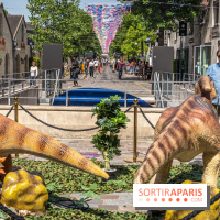 Le ciel de cerfs volants à Bercy Village 