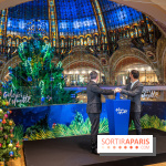 Les vitrines et sapin de Noël des Galeries Lafayette 2022