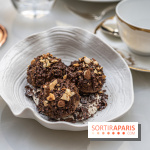 Tea Time de Pâques du George V 2023 - Michael Bartocetti - profiteroles glace vanille - chocolat fondu