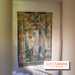 Domaine de Jean-Claude Brialy à Monthyon tenture escalier