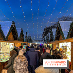 Marché de Noël 2023 au pied de la tour Eiffel - Quai Jacques Chirac