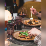 Le bar & restaurant Solis vous propose un voyage en Méditerranée à quelques pas de l’Arc de Triomphe