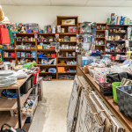 La Braderie solidaire ADM, les boutiques à Guyancourt - les photos