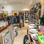 La Braderie solidaire ADM, les boutiques à Guyancourt - les photos
