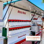 Miu-Miu distribue des livres et des glaces gratuites sur les quais parisiens ! - image00009