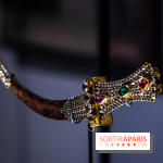 Exposition 'Bijoux de Scène de la Comédie Française' à l'hôtel historique de Mercy-Argenteau qui se dévoile