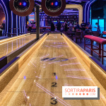 Shuffled, l'enseigne de shuffleboard à Boom Boom Villette - IMG 8541