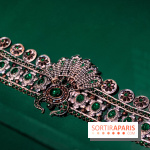 Bijoux de scène de l'Opéra de Paris : l'exposition de parures merveilleuses au Palais Garnier