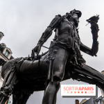 Le Centaure de César à Paris et sa statue de la Liberté miniature -  A7C0239