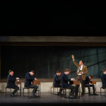 Le Cercle des Poètes disparus au Théâtre Libre - pp20 21 fond   ©Louis JOSSE