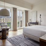 Séjour et dîner raffiné pour les fêtes au Marriott Champs-Élysées - PARDT Champs Elysees View Bedroom 1 prev