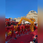 Défilés, dragons et saveurs asiatiques : la place de la République célèbre l’Année du Cheval - 2 2