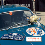 Le Rallye des Princesses expose ses voitures de collection sur la Place Vendôme