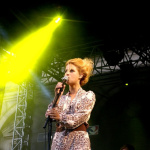 Selah Sue sur le Parvis de l'Hôtel de Ville - Festival Fnac Live