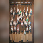 Dish of the Day, Mur des saucissons.